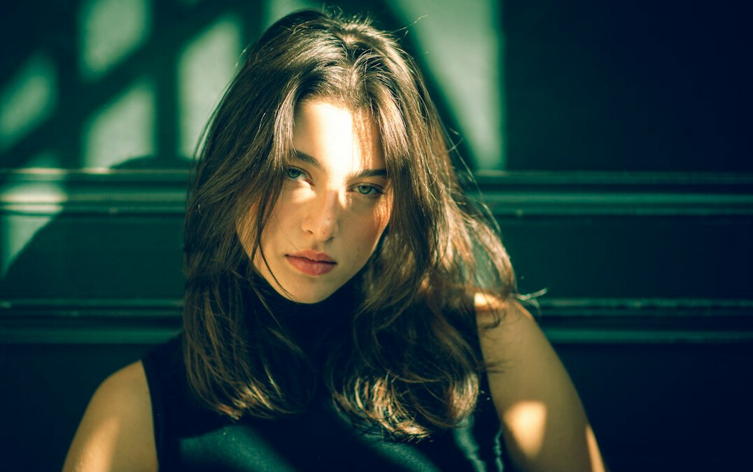 Portrait of a confident businesswoman with shoulder length hair